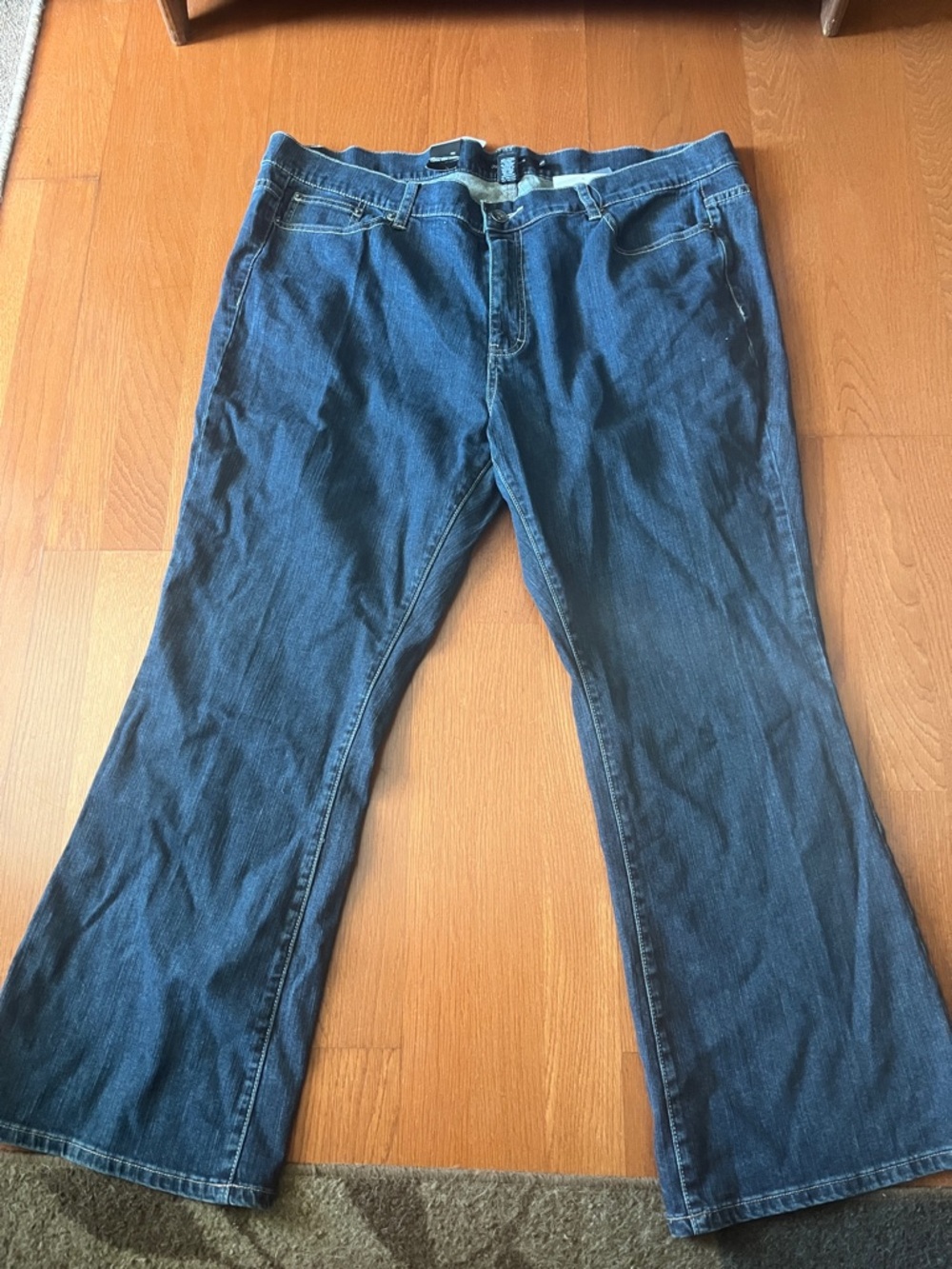 NWT Calvin Klein Jeans Women's Dark Blue Flare Jeans